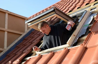 Pose de fenêtres de toit Velux à Trévé